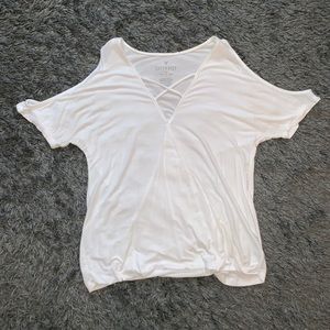 White short sleeve shirt